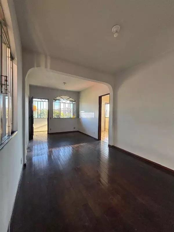 Apartamento, Barreiro, 3 Quartos, 2 Vagas, 1 Suíte