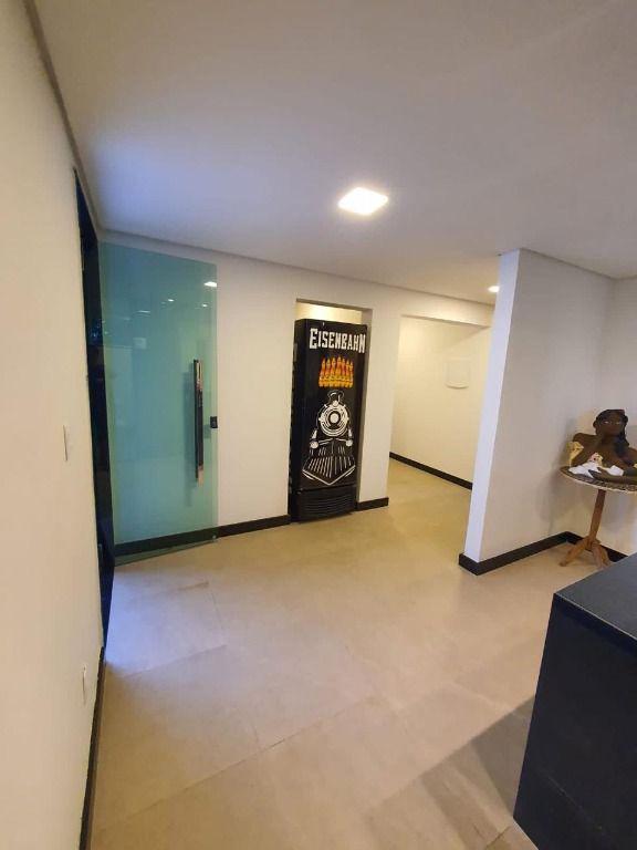 Casa, Condomínio Vale do Ouro, 5 Quartos, 0 Vaga, 5 Suítes