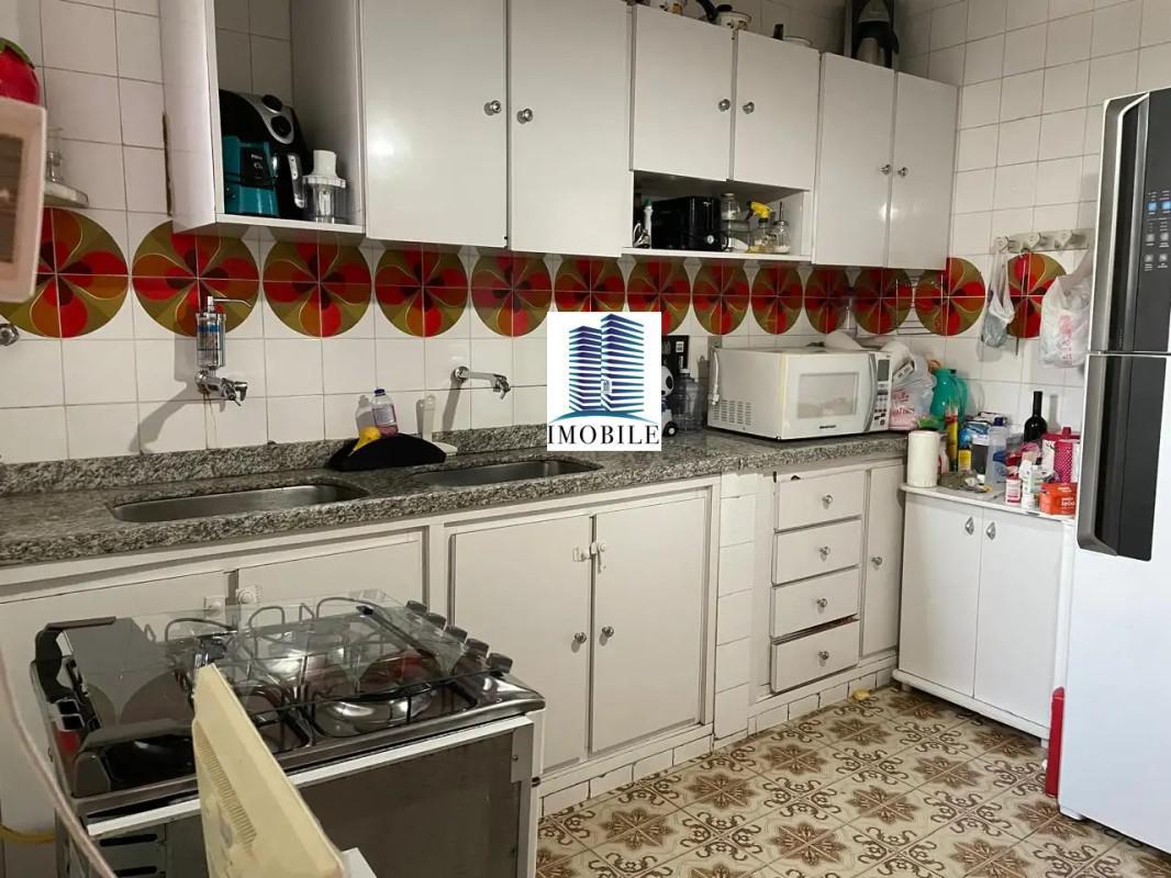 Casa, Cidade Nova, 4 Quartos, 2 Vagas, 1 Suíte