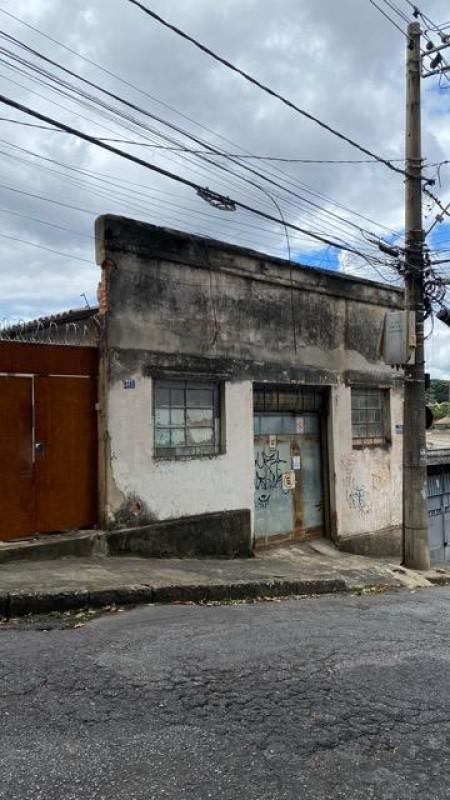 Galpão, Padre Eustáquio, 3 Quartos, 0 Vaga
