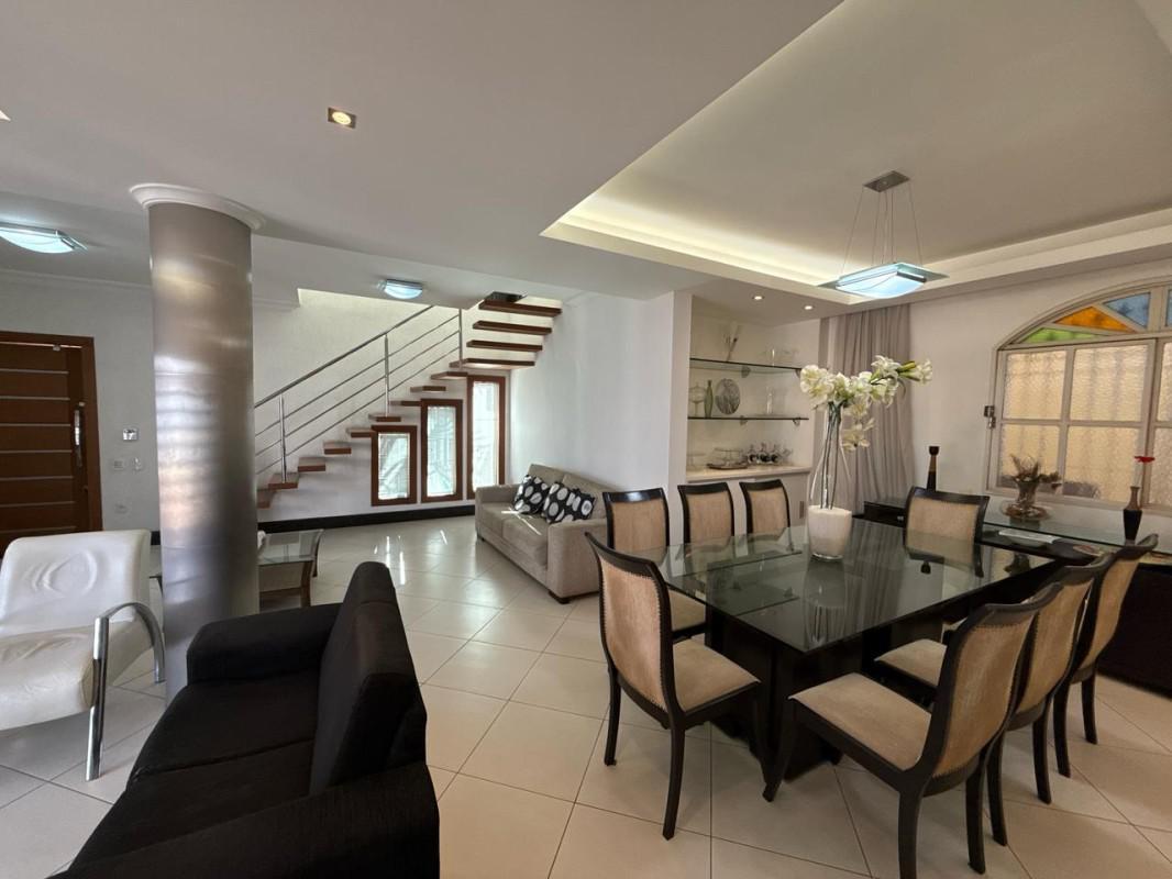 Casa, Itapoã, 4 Quartos, 4 Vagas, 4 Suítes