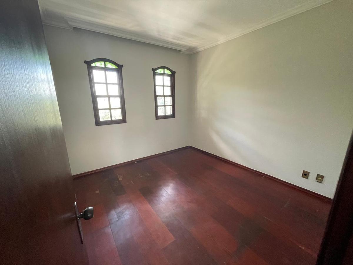 Casa, Serrano, 3 Quartos, 3 Vagas, 1 Suíte