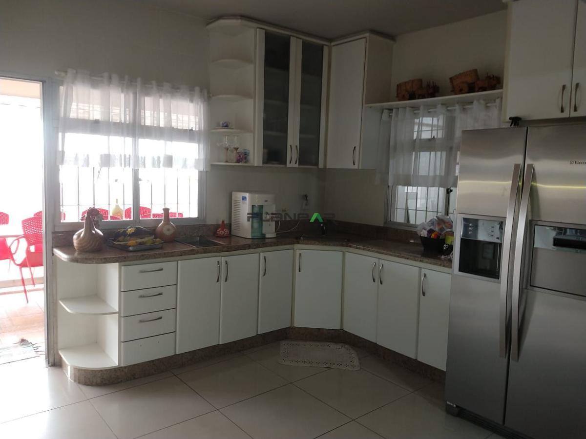 Casa, Jardim Riacho das Pedras, 3 Quartos, 5 Vagas, 2 Suítes