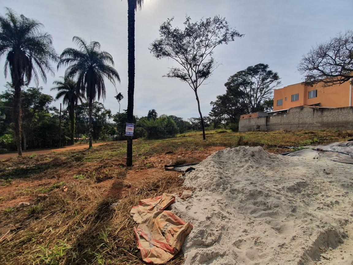 Lote, Planalto, 0 Quarto, 0 Vaga