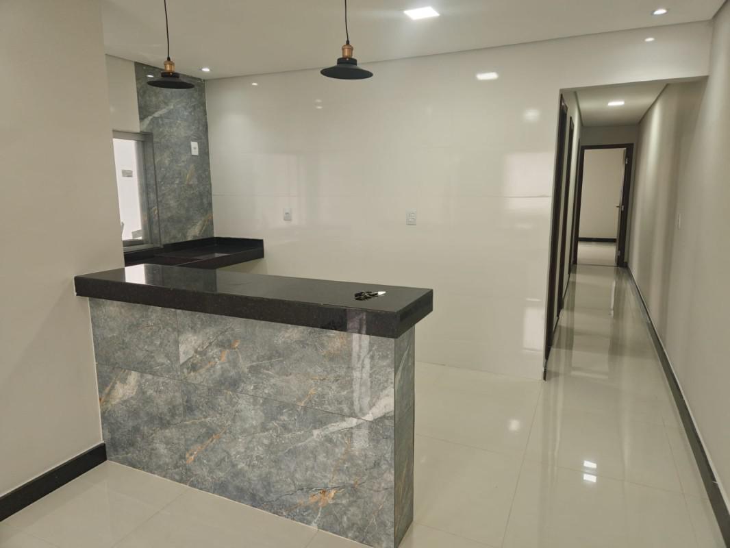 Casa, Vila Verde, 3 Quartos, 4 Vagas, 1 Suíte