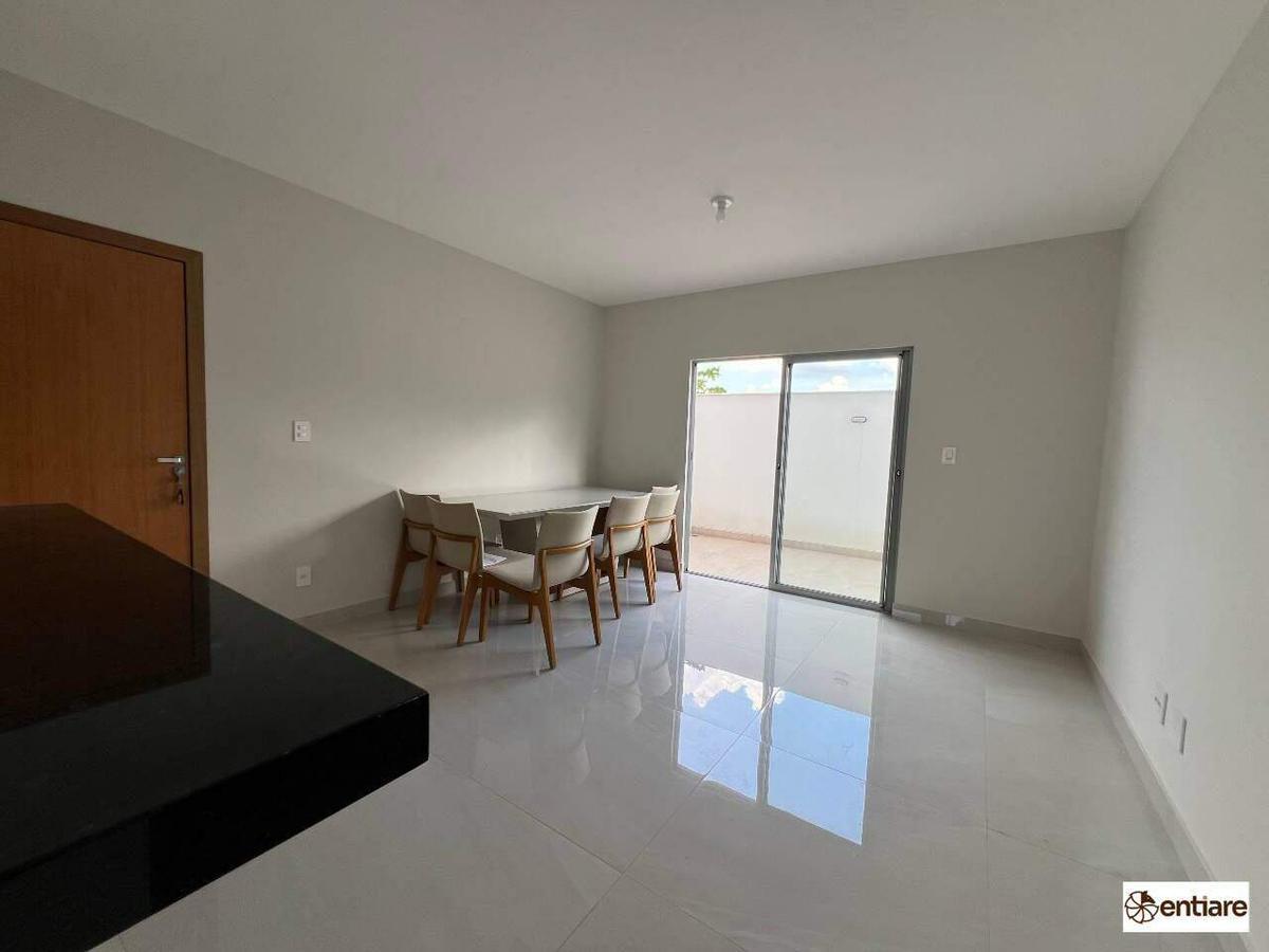 Apartamento, Barreiro, 3 Quartos, 2 Vagas, 1 Suíte