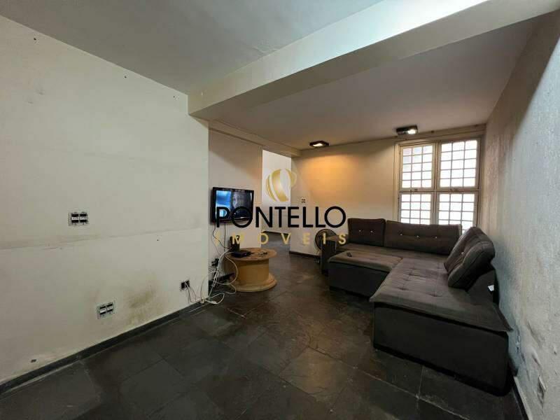 Casa, Nova Granada, 3 Quartos, 2 Vagas, 1 Suíte