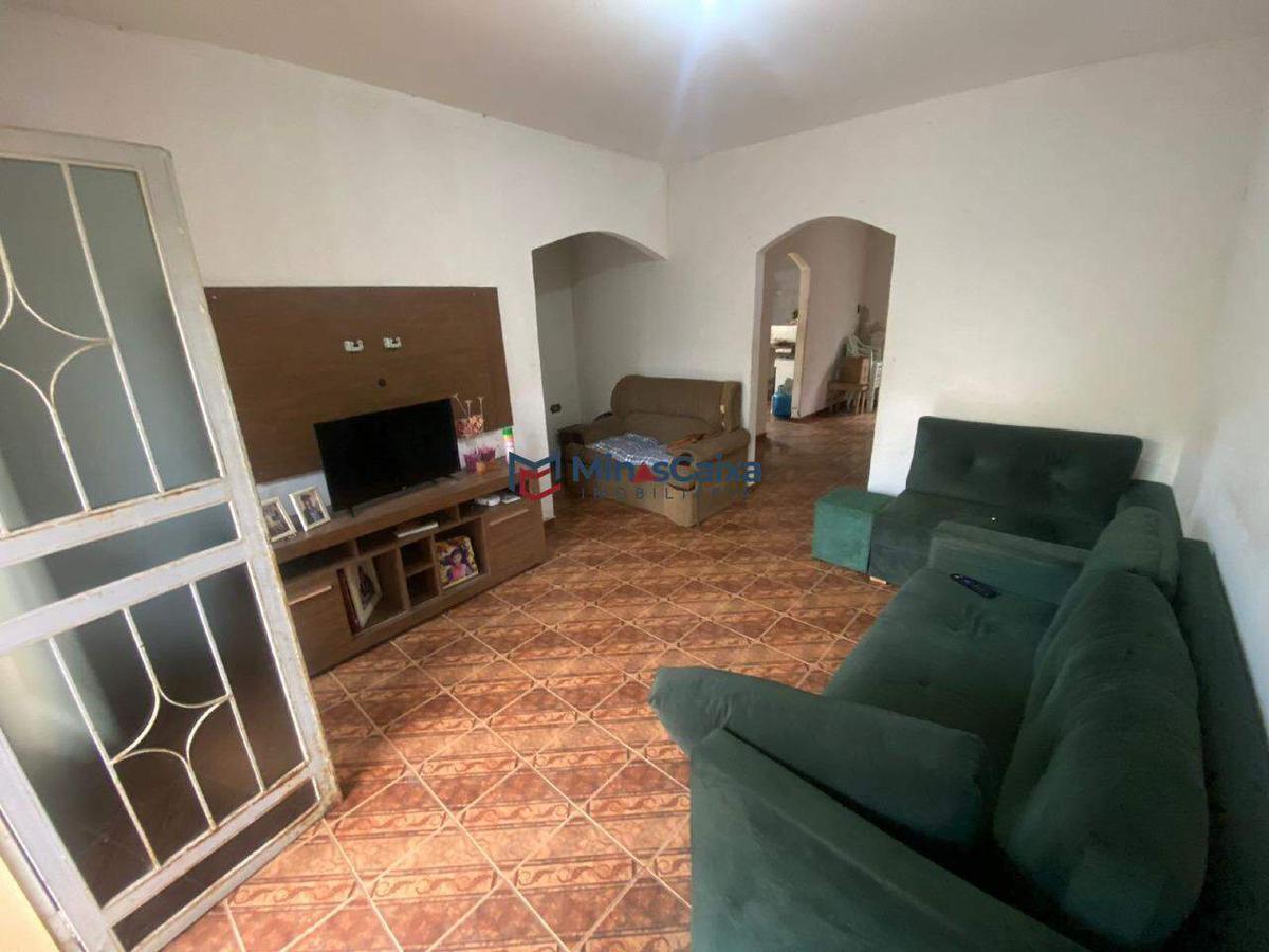 Casa, Santa Cruz, 0 Quarto, 2 Vagas
