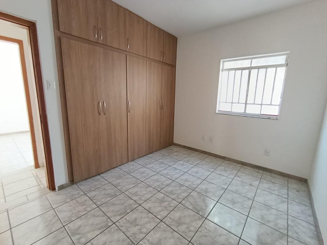 Casa, Caiçaras, 3 Quartos, 4 Vagas, 1 Suíte