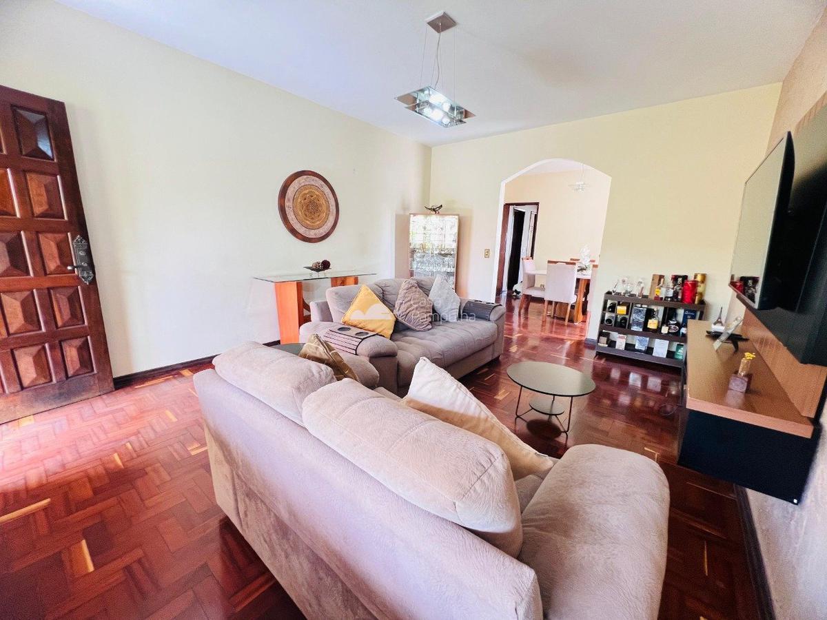 Casa, Floramar, 3 Quartos, 4 Vagas, 1 Suíte