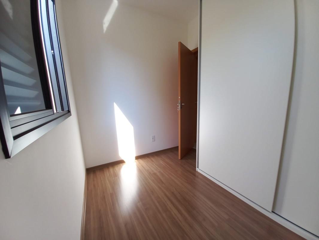 Apartamento, Esplanada, 3 Quartos, 2 Vagas, 1 Suíte