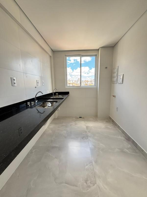 Cobertura, Sagrada Família, 3 Quartos, 3 Vagas, 1 Suíte