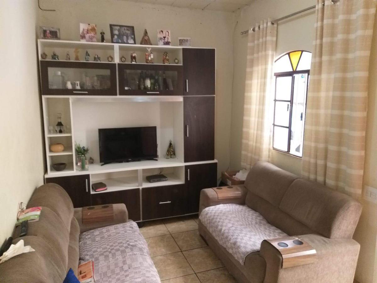 Casa, Jardim América, 2 Quartos, 0 Vaga