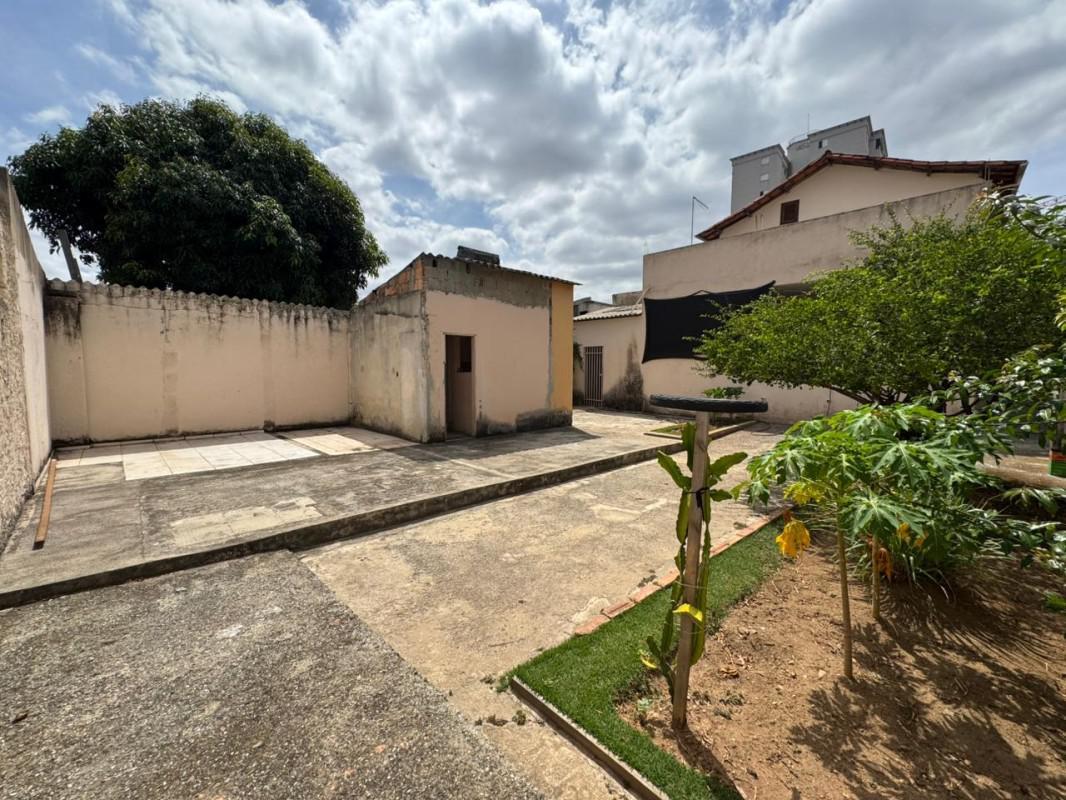 Casa, Paquetá, 3 Quartos, 3 Vagas, 2 Suítes