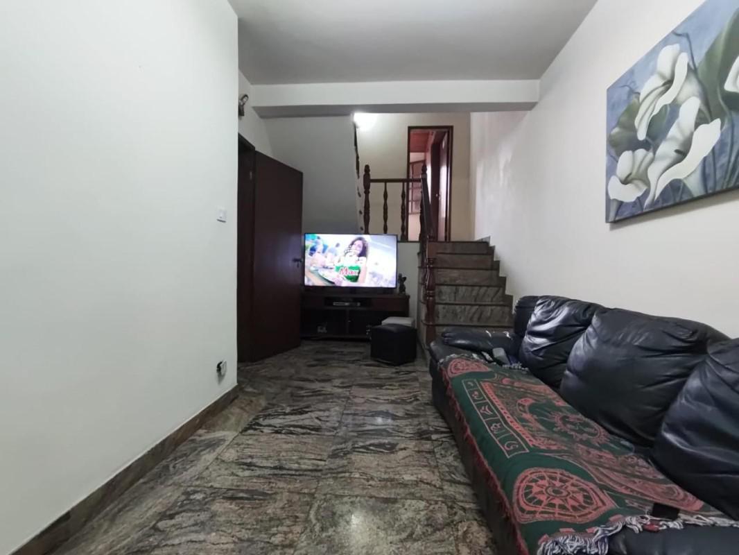 Casa, Conjunto Califórnia, 3 Quartos, 3 Vagas, 2 Suítes