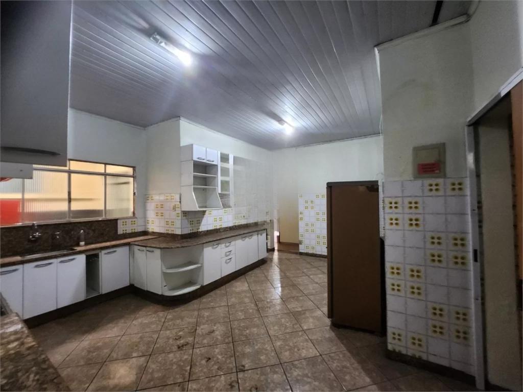 Casa, Centro, 3 Quartos, 2 Vagas, 1 Suíte