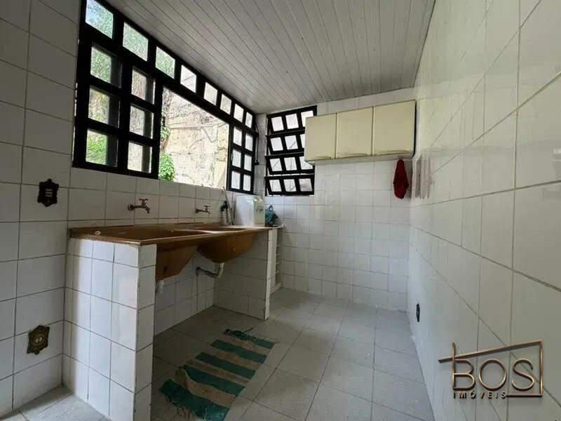 Casa, Caiçaras, 4 Quartos, 4 Vagas, 1 Suíte
