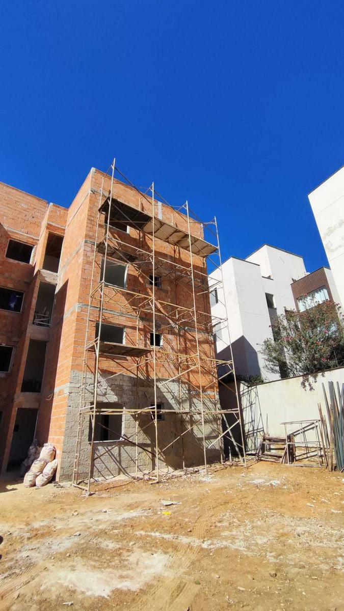 Apartamento, Arvoredo, 2 Quartos, 1 Vaga