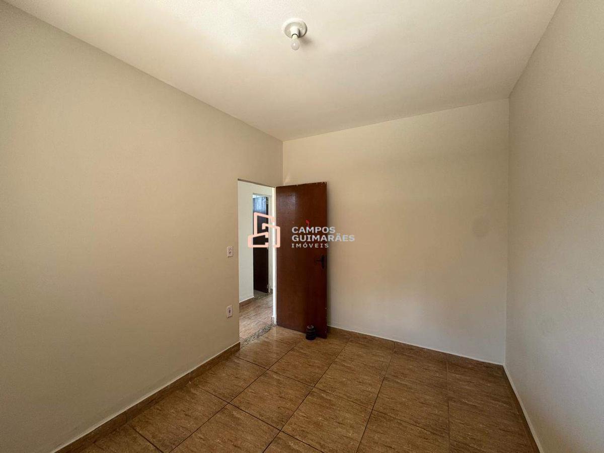 Casa, Masterville, 2 Quartos, 2 Vagas