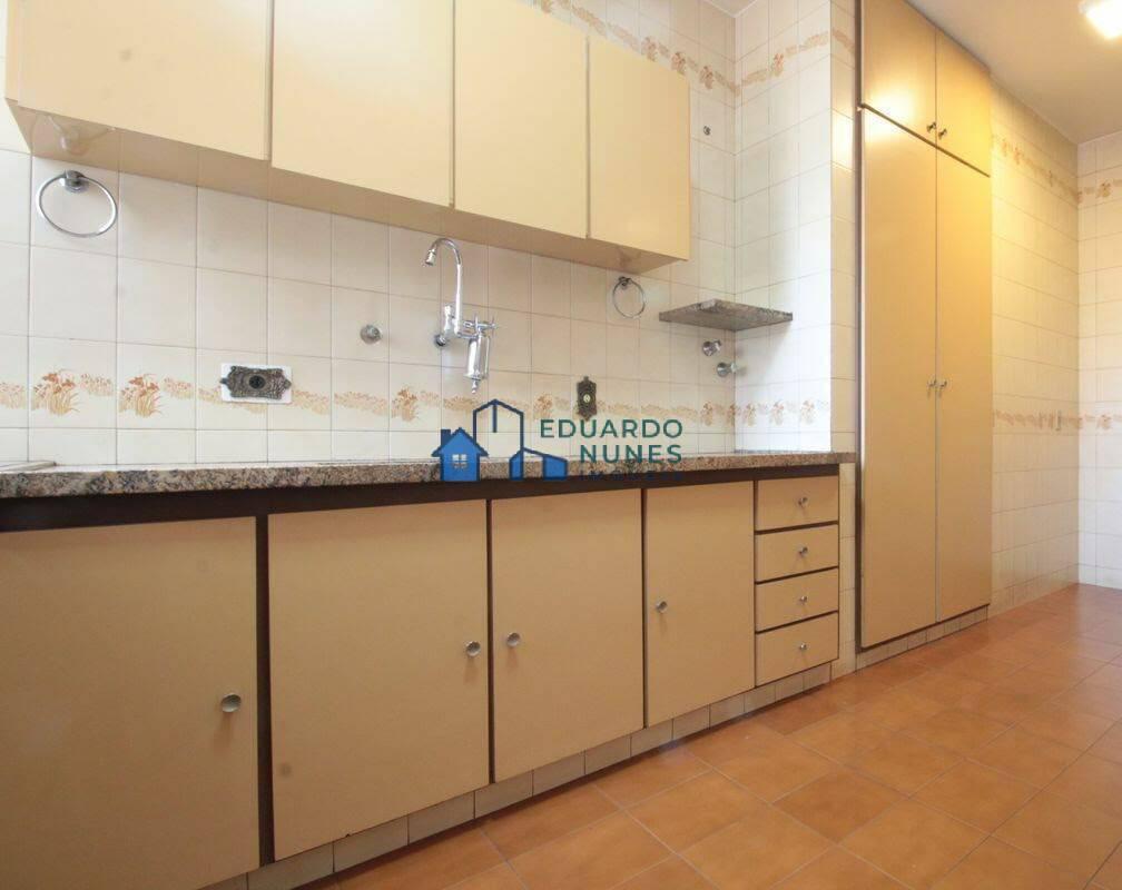 Apartamento, Savassi, 4 Quartos, 2 Vagas, 1 Suíte