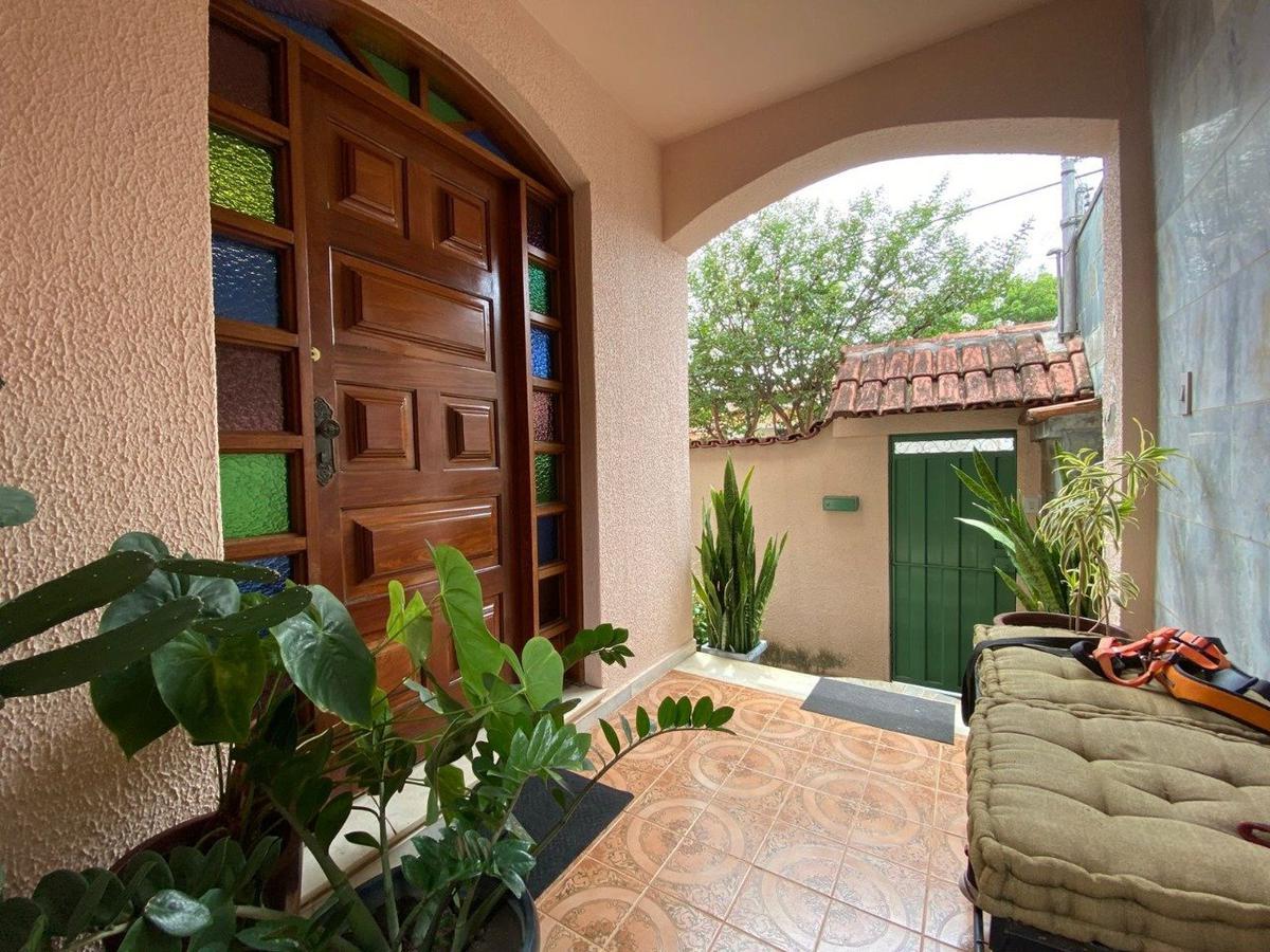 Casa, Alípio de Melo, 3 Quartos, 2 Vagas, 1 Suíte