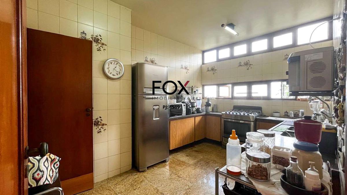 Casa, São Lucas, 4 Quartos, 5 Vagas, 3 Suítes