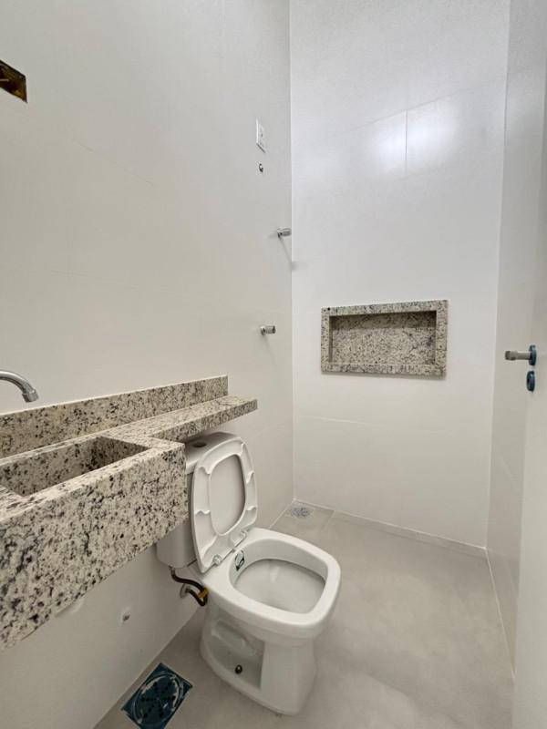 Casa, Santa Mônica, 2 Quartos, 2 Vagas, 2 Suítes