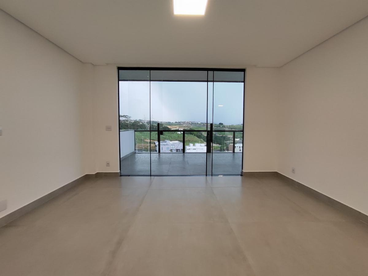 Casa, Alphaville Minas Gerais, 3 Quartos, 4 Vagas, 2 Suítes