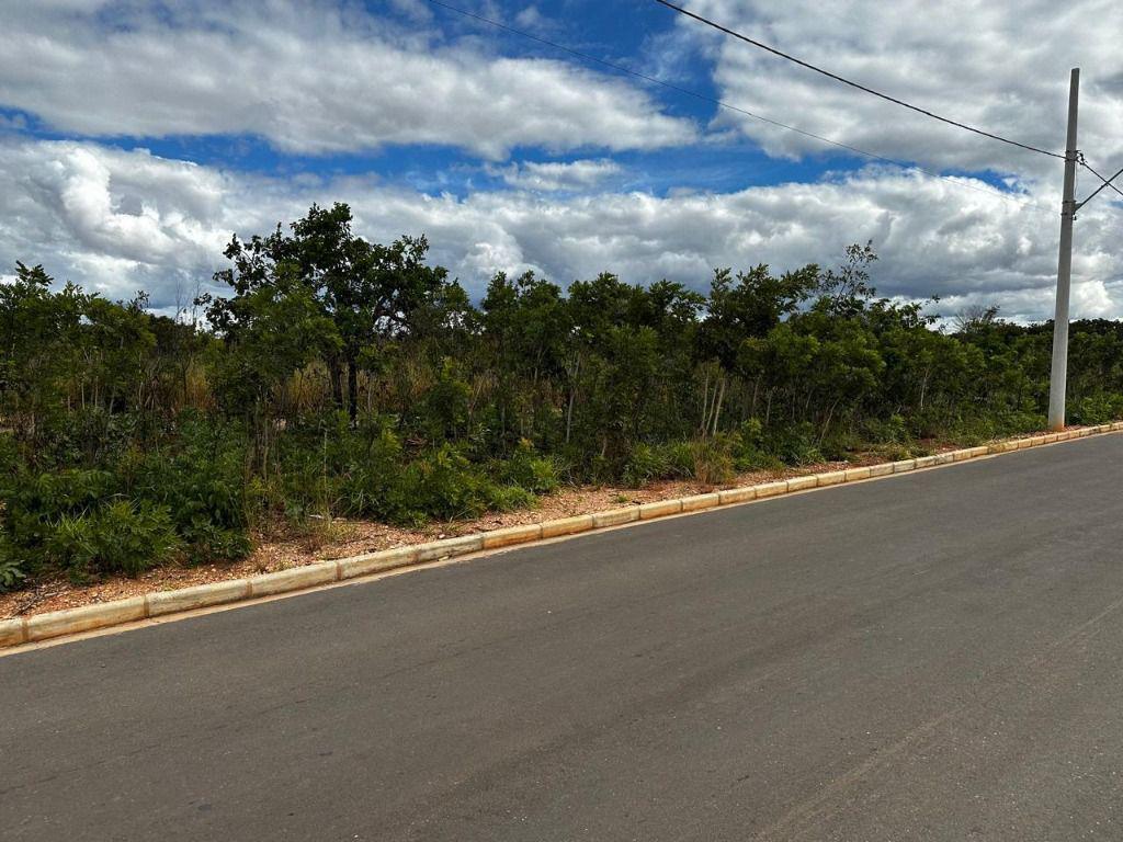 Lote, Centro, 0 Quarto, 0 Vaga