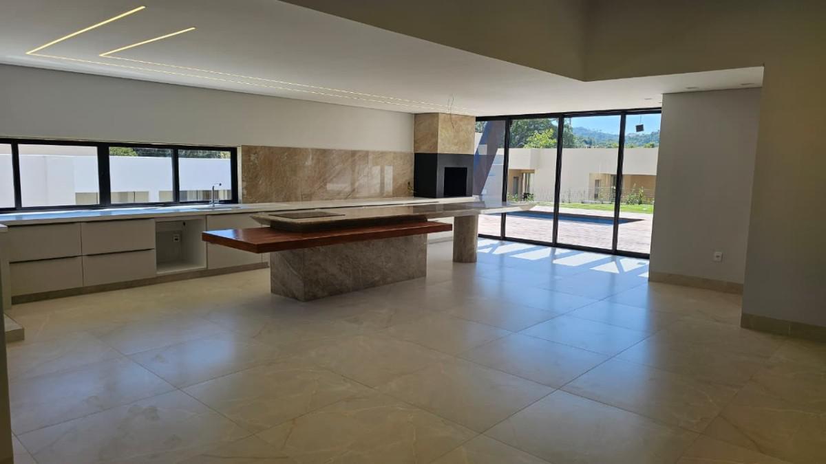Casa, Pimentas, 4 Quartos, 3 Vagas, 3 Suítes
