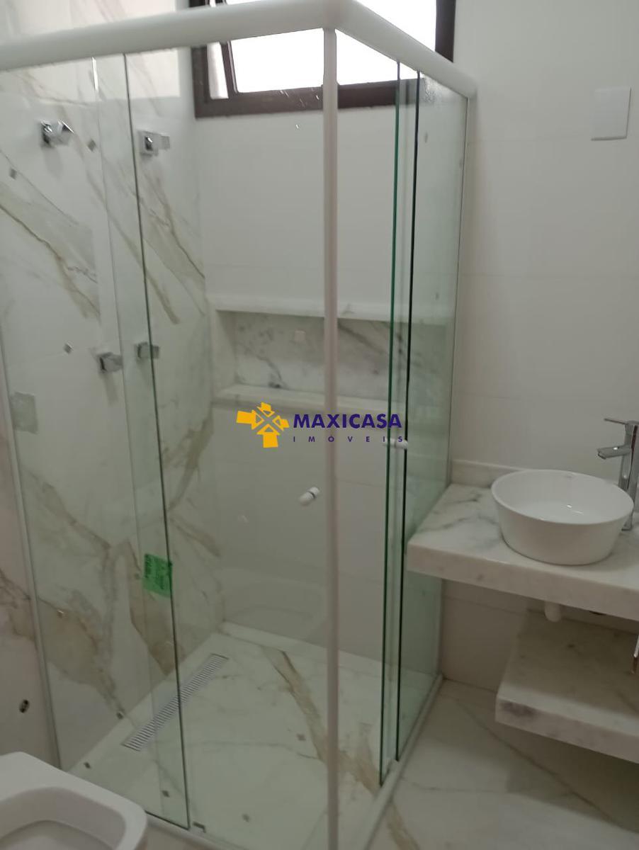 Casa, Santa Rosa, 3 Quartos, 4 Vagas, 3 Suítes