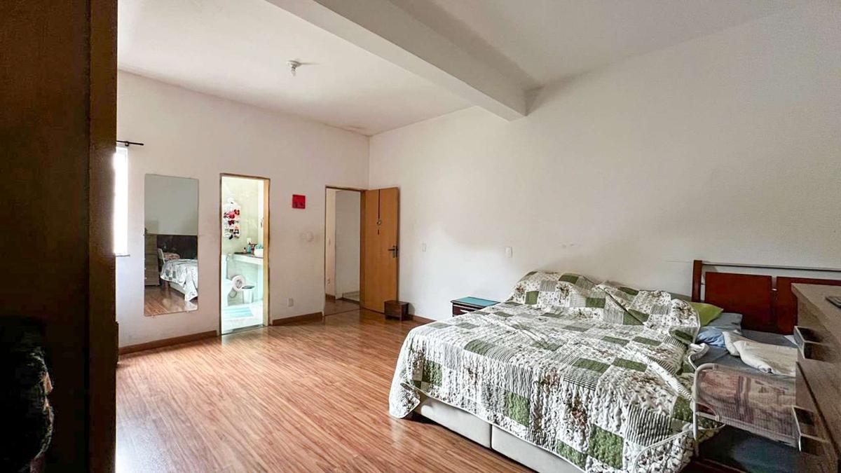 Casa, Alípio de Melo, 5 Quartos, 5 Vagas, 2 Suítes