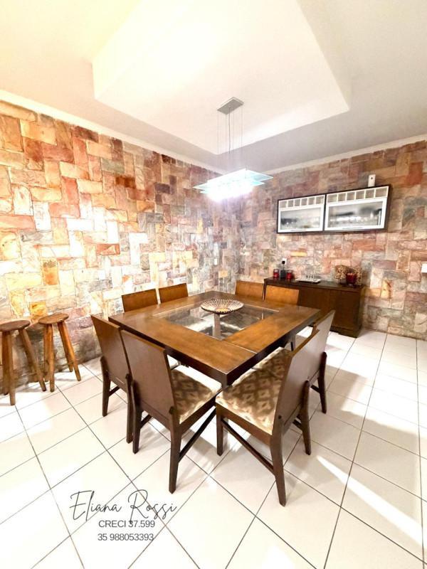 Casa, Parque São José, 3 Quartos, 2 Vagas, 1 Suíte