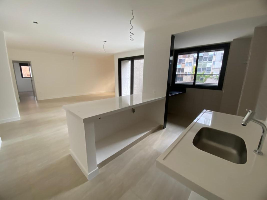 Apartamento, Lourdes, 3 Quartos, 2 Vagas, 3 Suítes