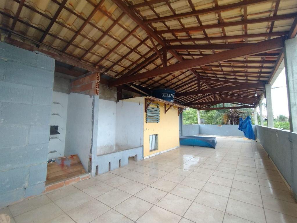 Casa, Jardim Vitória, 2 Quartos, 0 Vaga