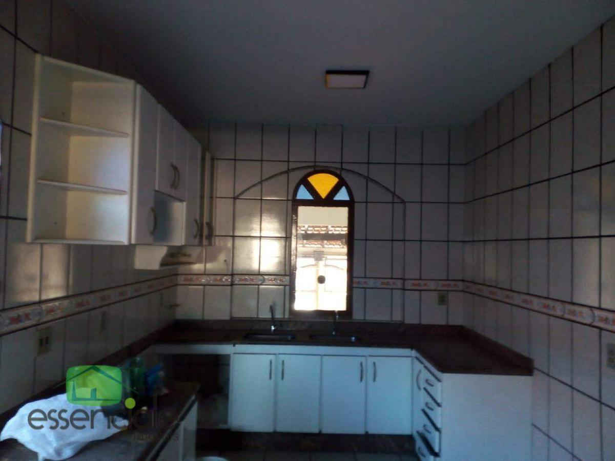 Casa, Água Branca, 4 Quartos, 3 Vagas, 1 Suíte