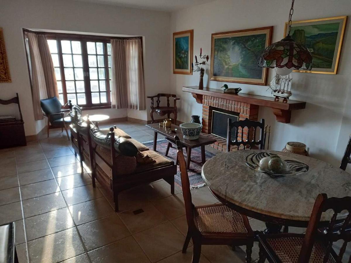 Casa em Condomínio, Alphaville, 6 Quartos, 5 Vagas, 2 Suítes