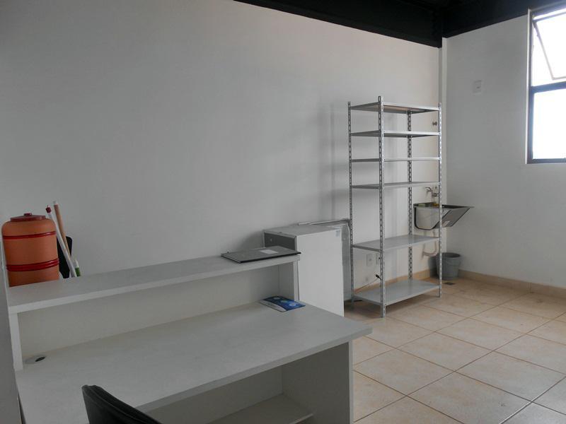 Andar, Serrano, 0 Quarto, 1 Vaga