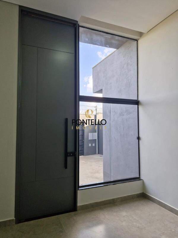 Casa, Jardim Arizona, 3 Quartos, 2 Vagas, 1 Suíte