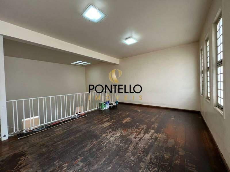 Casa, Nova Granada, 3 Quartos, 2 Vagas, 1 Suíte