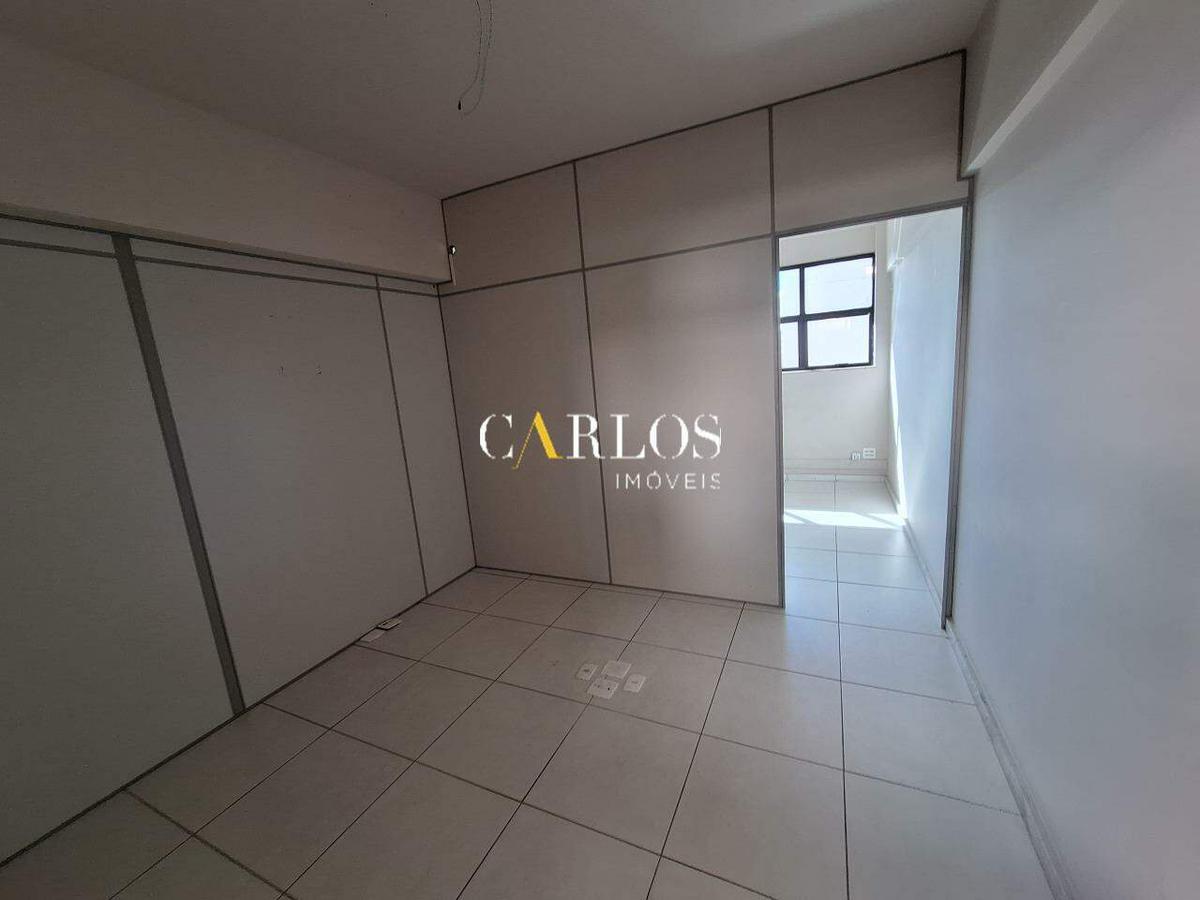 Sala, Sion, 8 Vagas