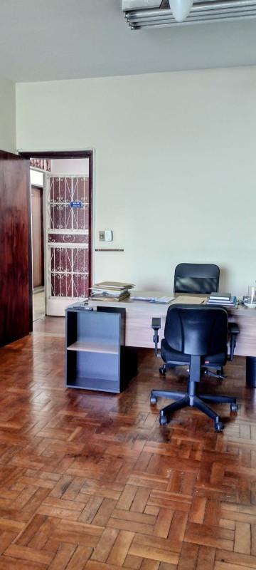 Sala, Barro Preto, 0 Quarto, 0 Vaga