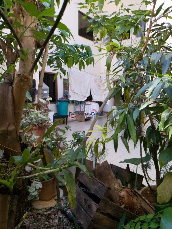 Casa, Primavera, 6 Quartos, 3 Vagas, 1 Suíte