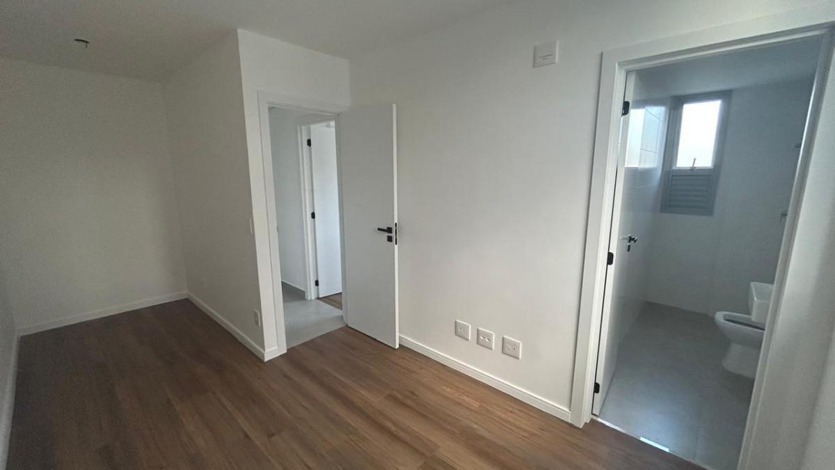 Apartamento, Santa Efigênia, 3 Quartos, 2 Vagas, 3 Suítes