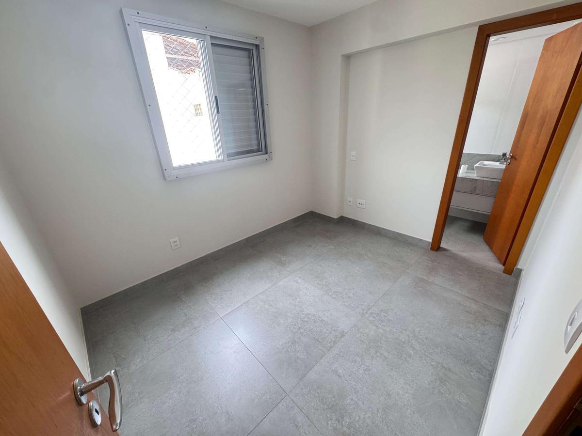 Apartamento, Fernão Dias, 4 Quartos, 2 Vagas, 2 Suítes
