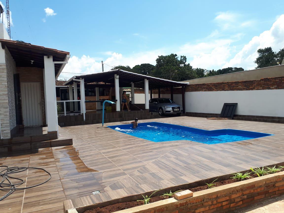 Fazenda, Centro, 6 Quartos, 4 Vagas, 1 Suíte