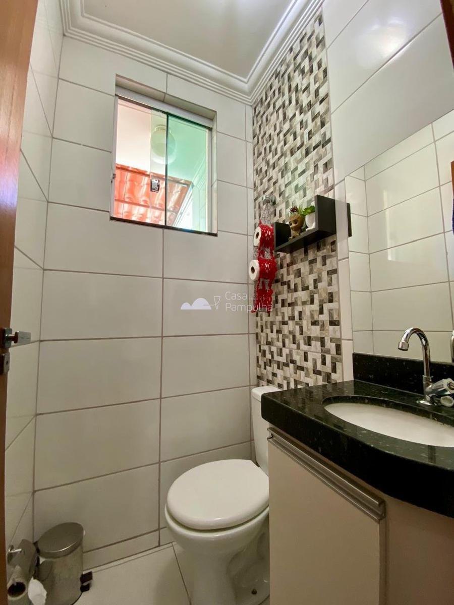 Casa, Europa, 3 Quartos, 1 Vaga, 1 Suíte