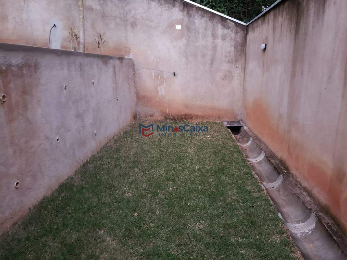 Casa, Alto Serenata, 3 Quartos, 1 Vaga, 1 Suíte