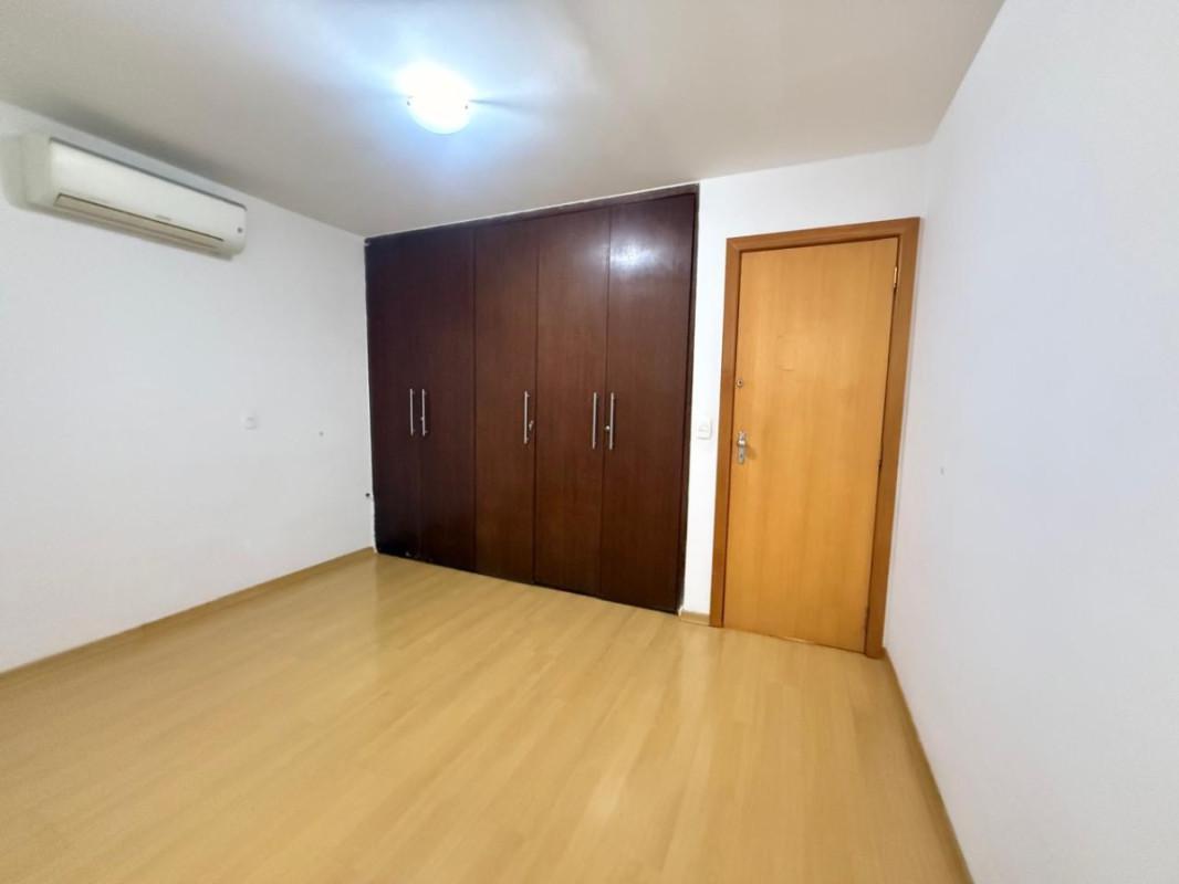 Apartamento, Funcionários, 4 Quartos, 2 Vagas, 1 Suíte