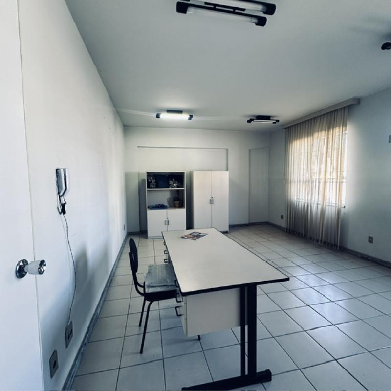 Sala, Estoril, 1 Quarto, 1 Vaga